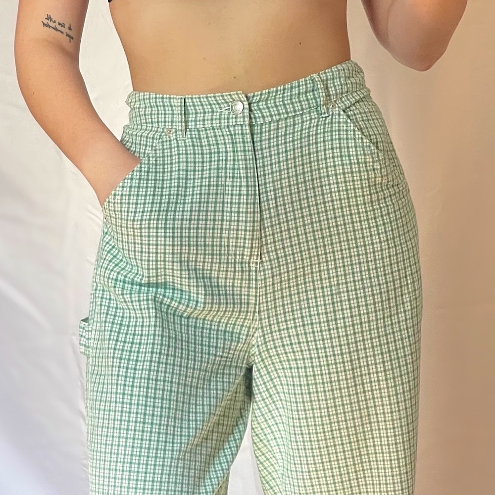 GREEN AND WHITE HIGH WAISTED GINGHAM CHINO PANTS